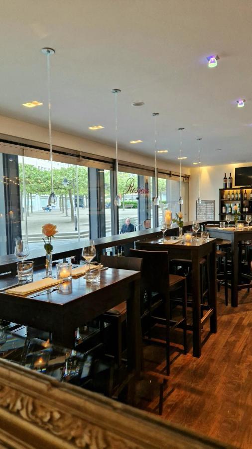 罗斯酒店 施韦因福特 外观 照片